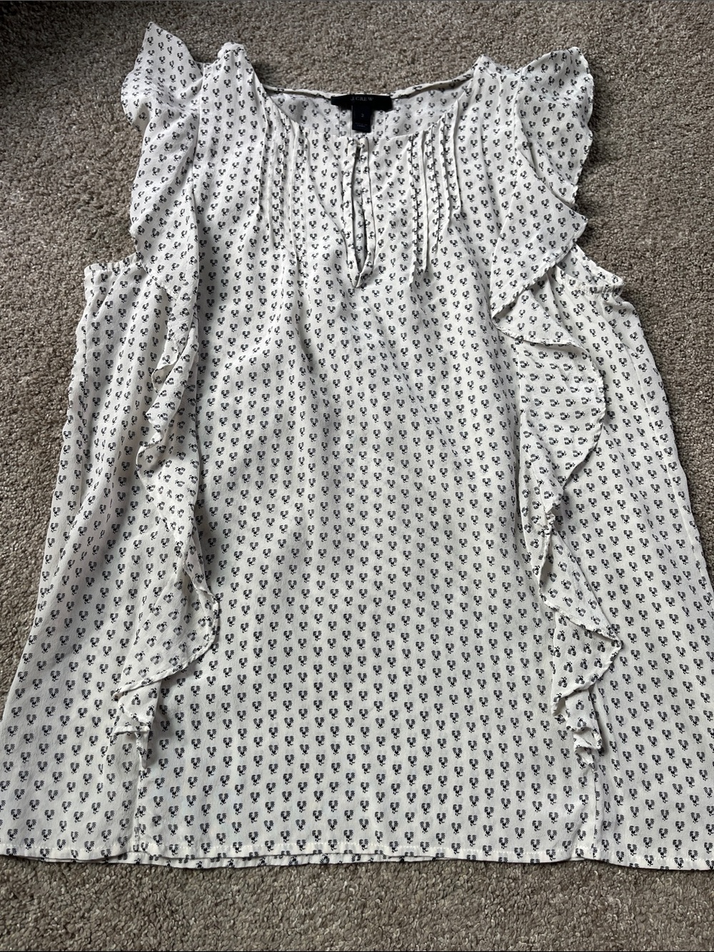 J. Crew Eggshell White w/ Black Print Ruffled Pleated Sleeveless Silk Blouse sz2